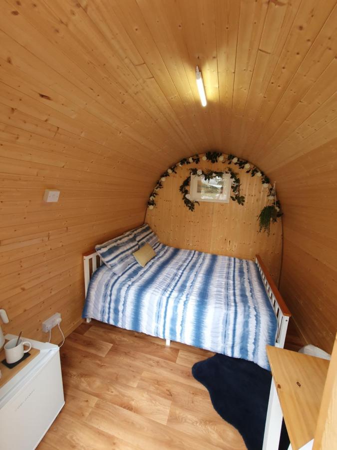 Отель Gower Pods Penclawdd Экстерьер фото